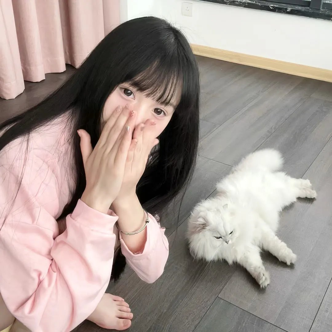 爱与黑暗的故事海报